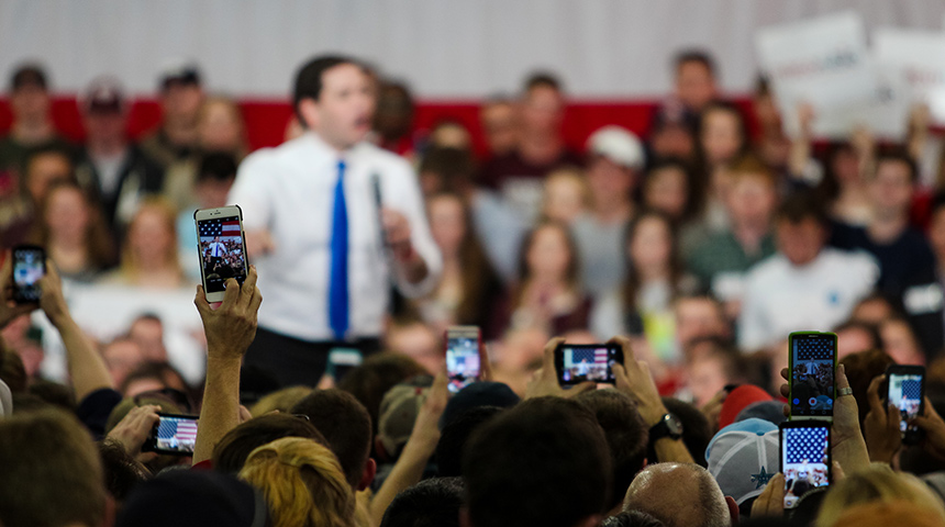 marco rubio surrounded by students from roanoke college