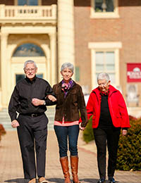 peggy fintel horn with family on the heritage walk