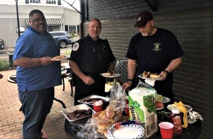 Dispatcher and Officers at Picnic