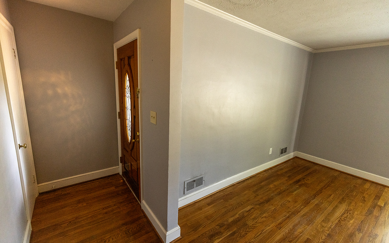 432 N. Market Street Interior