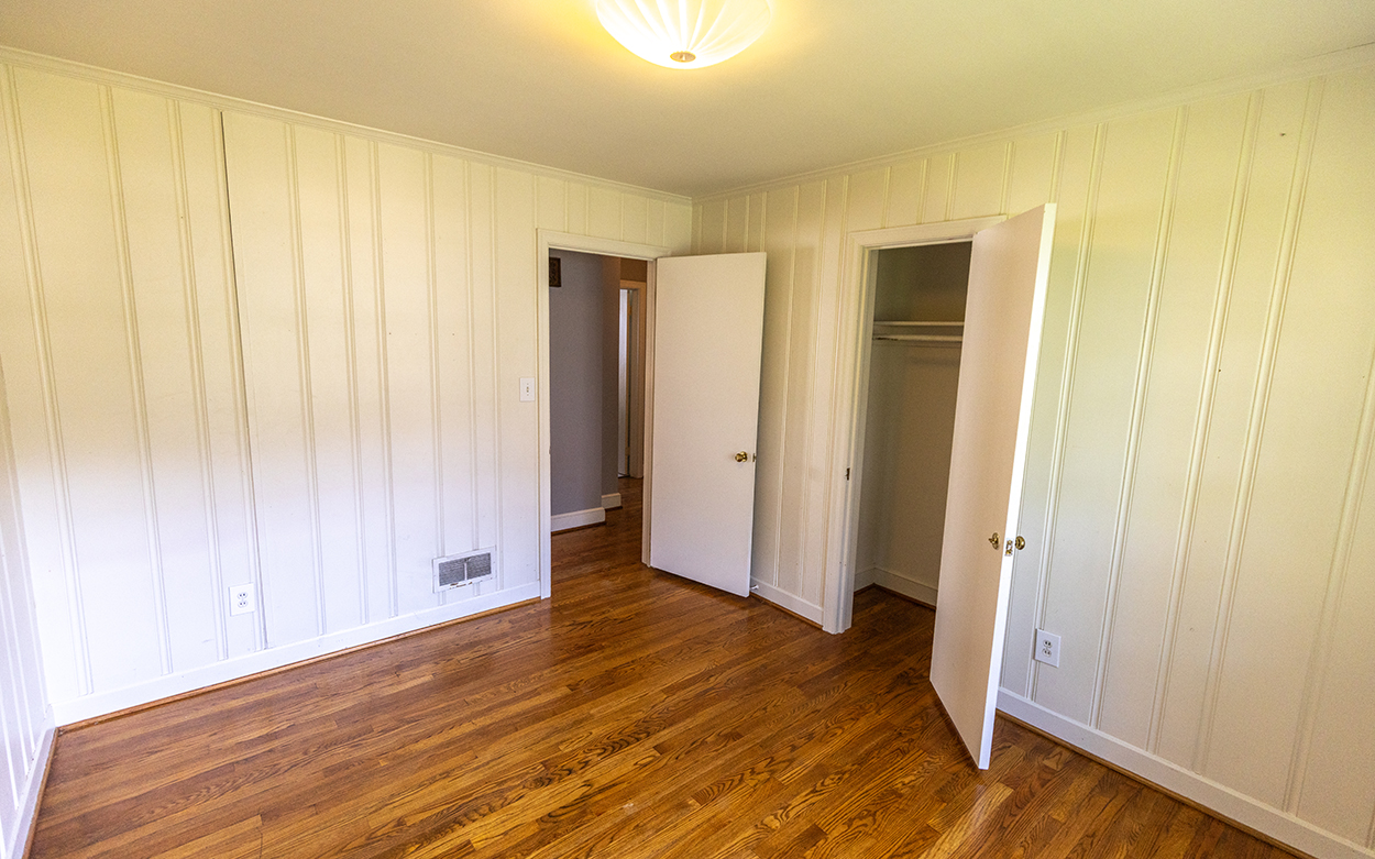 432 N. Market Street Interior