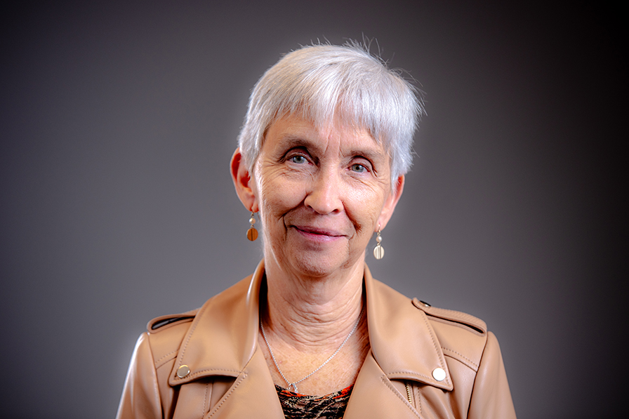 Peggy Fintel Horn