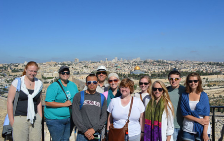 Students on may term in israel