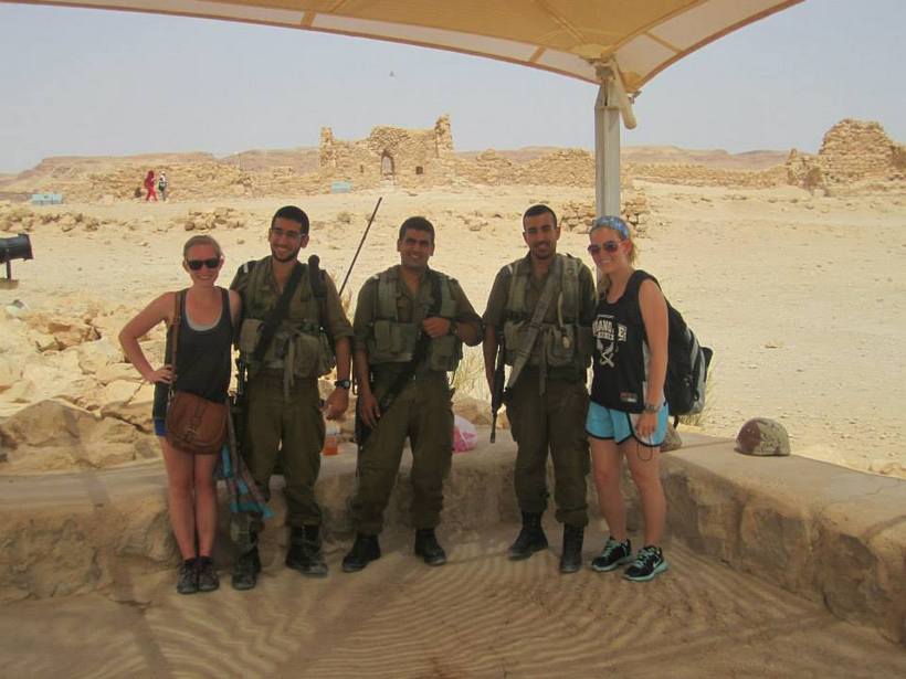 Students with Israeli soldiers