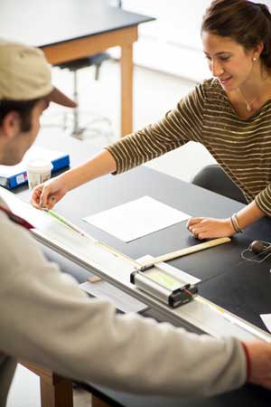 student working in an internship