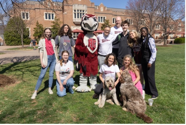 Students with Rooney and the Shushoks