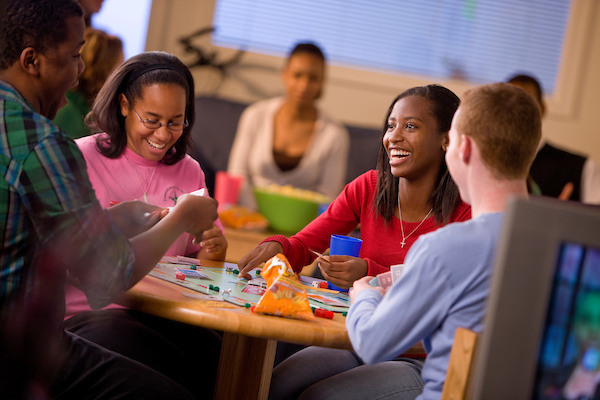 Students Dining in the Commons