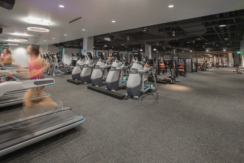 Students in the workout center in the Cregger Center