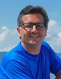 Photo of Dr. Robb