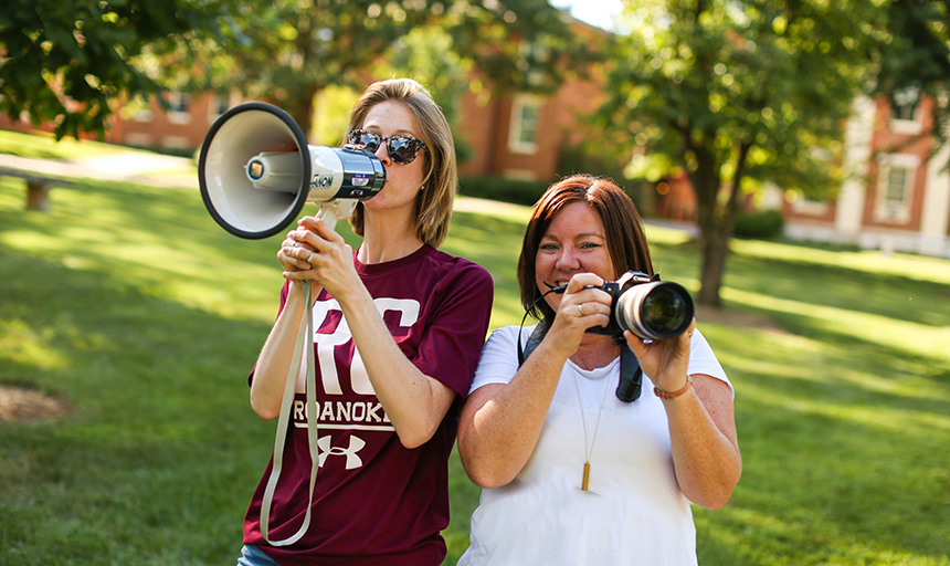 Faculty and Staff Headshot Portrait Sessionevents image