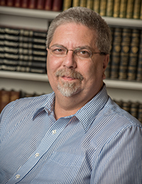 Dr. W. Gary Hollis