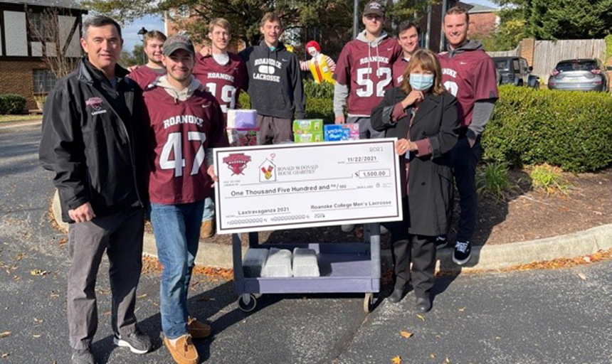 Roanoke College men’s lacrosse team raises funds to support Ronald McDonald House news image