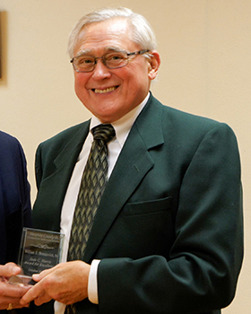 Bill Brenzovich '71