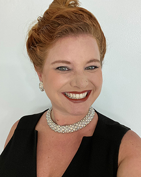 Beth Dalton '04