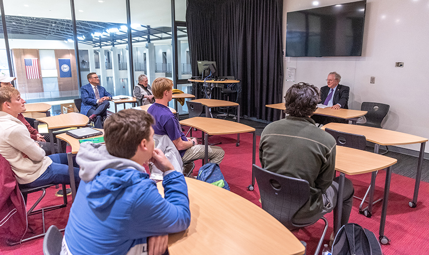 Forbes guest teaches an INQ 300 class. Additional guests in the class included Roanoke College President Frank Shushok and Randolph College President Sue Ott Rowlands (back).