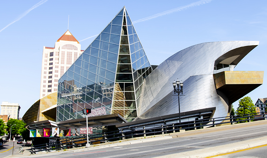 Taubman Museum of Art in downtown Roanoke. Photo courtesy of the Taubman Museum of Art.