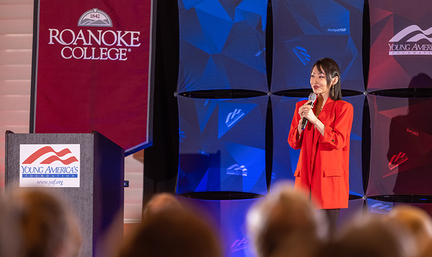 Yeonmi Park speaking to Roanoke College audience