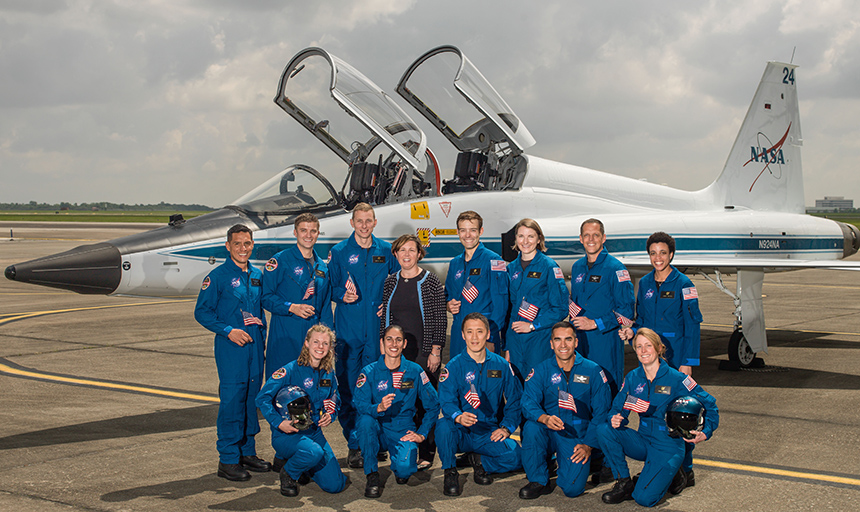 Anne Roemer '97, with NASA's 2017 class of astronaut candidates. (Photo courtesy of NASA.)
