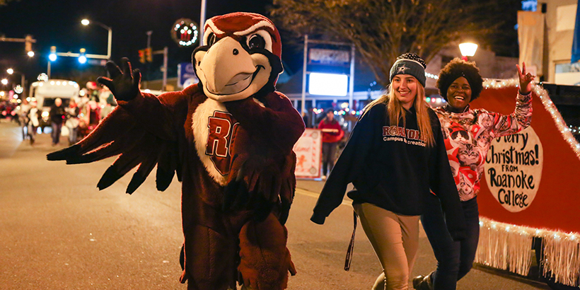 Rooney at Christmas parade.