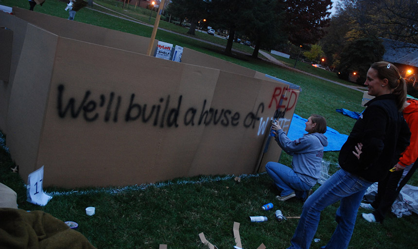 Students sleep in boxes for good causenews image