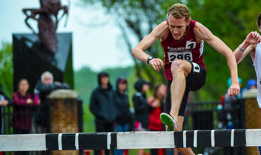 Harrison Toney Qualifies for NCAA National Championship Race in 3000m Steeplechasenews image