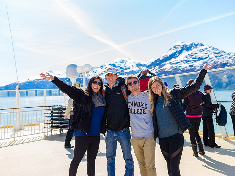 Students touring Glacier Bay 