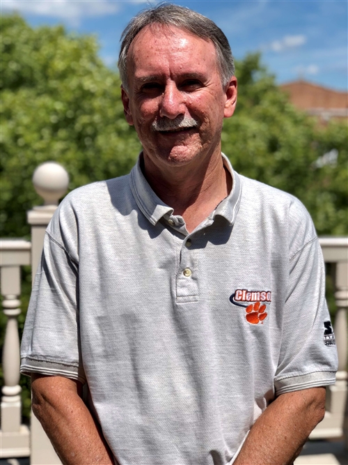 Photo of Dr. Roland Minton